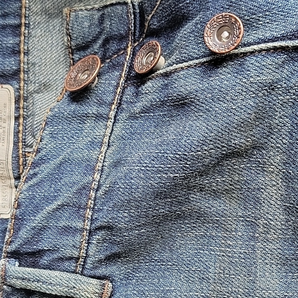 Free People Distressed Blue Boyfriend Jeans - Picture 7 of 7
